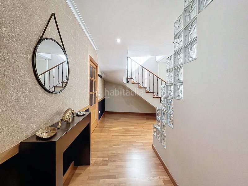 Foto ae49dede-f721-4f00-b3c6-25b6286223d3. Dúplex a rúa espadeiro 1 a Ribadumia