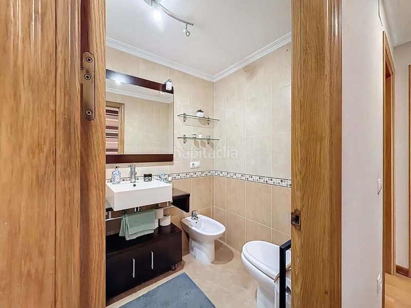 Foto ecfddefd-94f3-4768-9d06-53a75f148d3a. Dúplex a rúa espadeiro 1 a Ribadumia