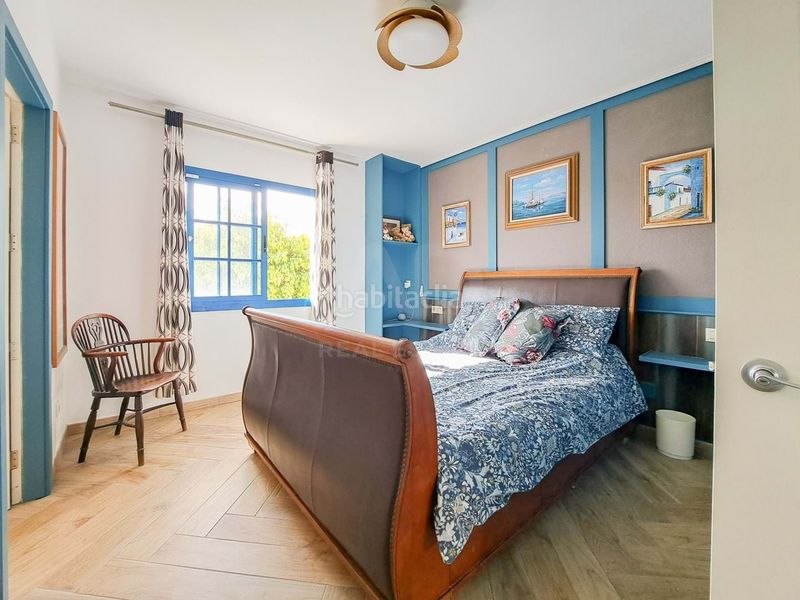 Foto 815562f0-cb36-48d9-882e-3bb0163f256c. Casa a Playa Blanca Yaiza