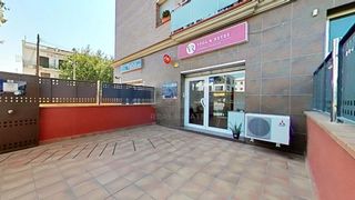Local Comercial en Carretera barcelona 128 128