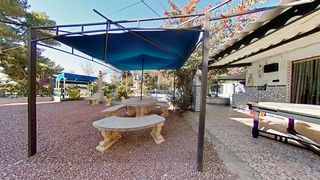 Chalet in Crevillente