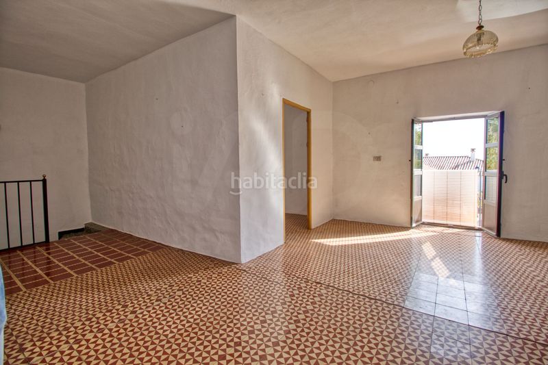 Foto a610437b-c22b-44c2-9518-cc58bf152217. Casa amb calefacció aparcament a Gaucín