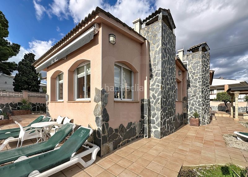 Foto 61c556a9-c0a6-4c3e-a819-bf054bcfe020. Casa amb calefacció aparcament piscina a Els Masos - Els Garrofers Coma-ruga