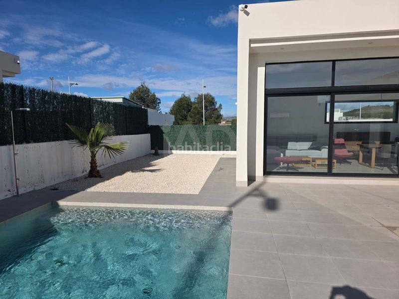 Foto f5cb3b7b-f449-428a-b8d5-00429595c616. Casa amb calefacció piscina a Bullas