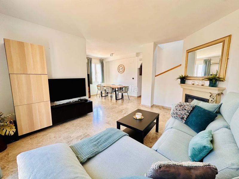 Foto 58c8e16d-cf4b-49b7-9411-83babd81d255. Xalet a carrer del ressol 11 a Bonalba-Cotoveta Mutxamel