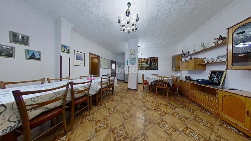 Foto 42a9da49-8ade-496d-8ab9-2b18d0bc9261. Edificio en Ruidera