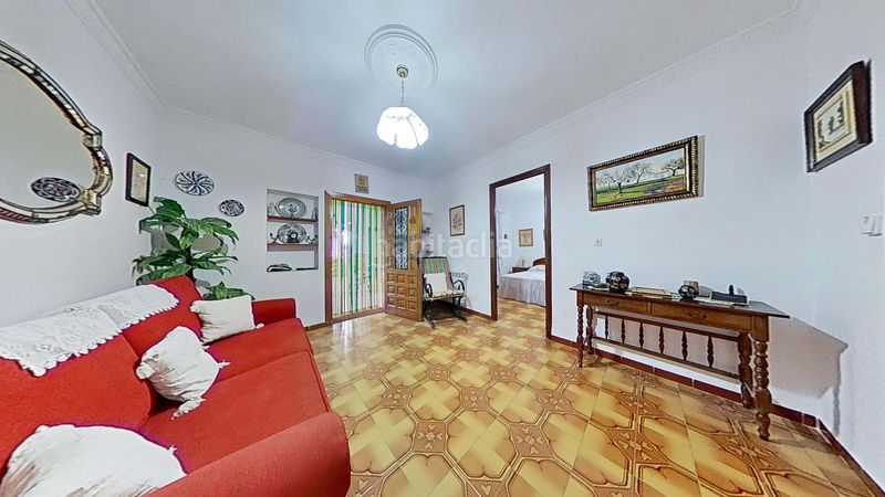 Foto b3990776-4ced-4b7d-8787-0ac793468099. Edificio en Ruidera