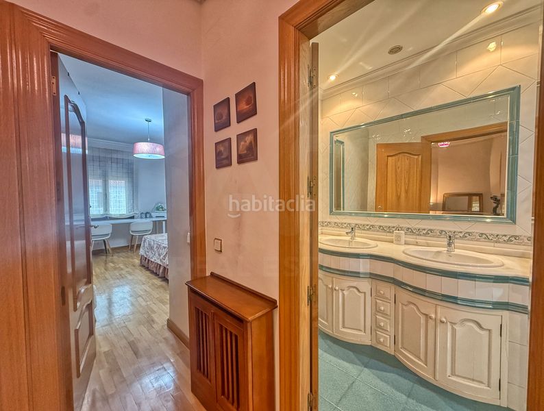 Foto e23118c0-b059-4913-9568-5b83291f26c7. Casa a calle de salvador allende 17 a Almagro