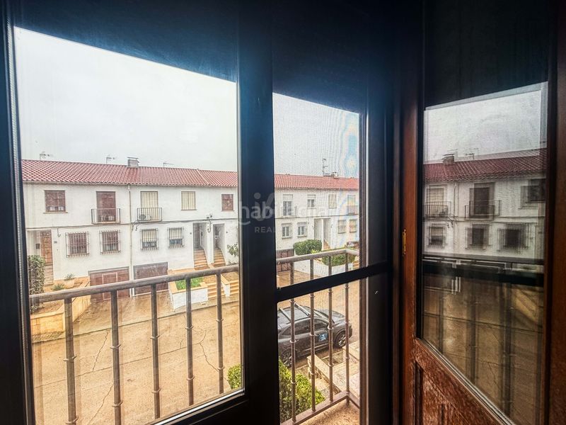 Foto df1fc5a3-f72c-4c87-949b-8f202eff38fc. Casa amb aparcament a Almagro
