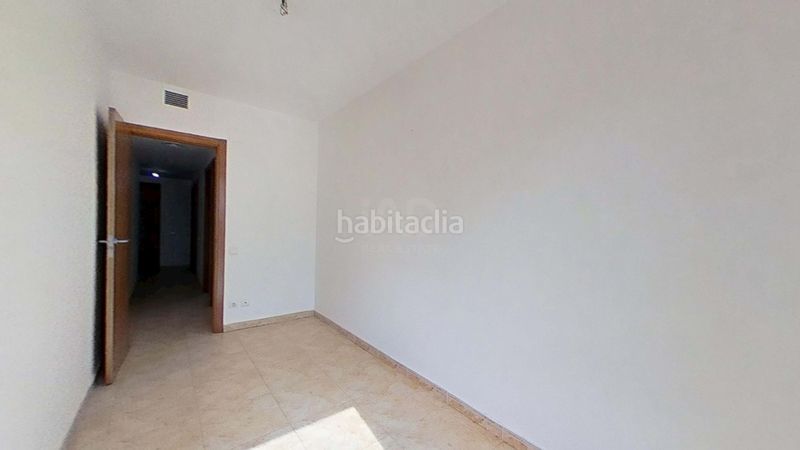 Foto c15840da-5522-408f-9a91-3933686c1a1a. Pis amb aparcament a Grau - Quintanes Amposta