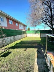 Casa bifamiliare in Cuadros