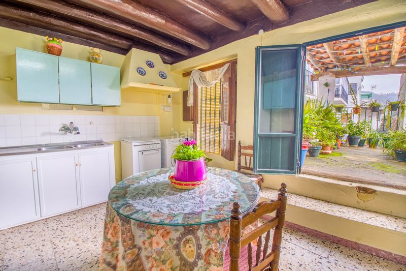 Foto 131e5644-7123-43b3-a203-b58f1b84c74f. Edificio in calle martínez chaparro 6 in Galaroza