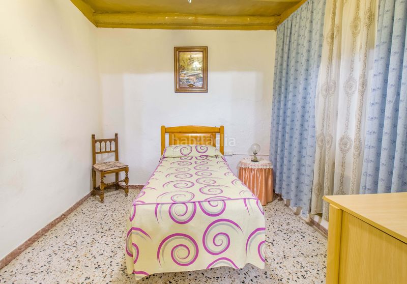 Foto 5faf3f25-2c28-41b9-84e3-b47648332769. Edificio in calle martínez chaparro 6 in Galaroza