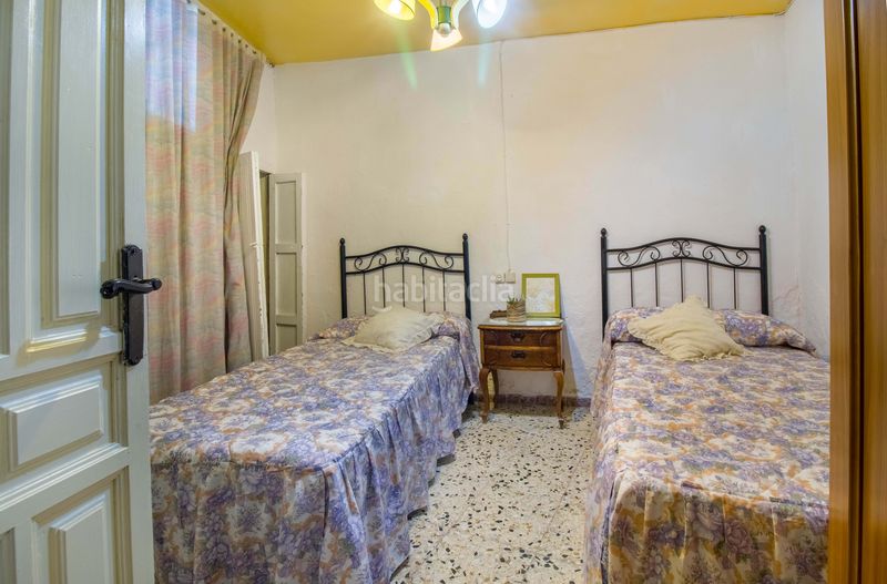 Foto 7378e722-f5ba-46a6-a878-50cc40472845. Edificio in calle martínez chaparro 6 in Galaroza