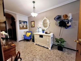 Doppelhaus in Plaza de la constitución 3