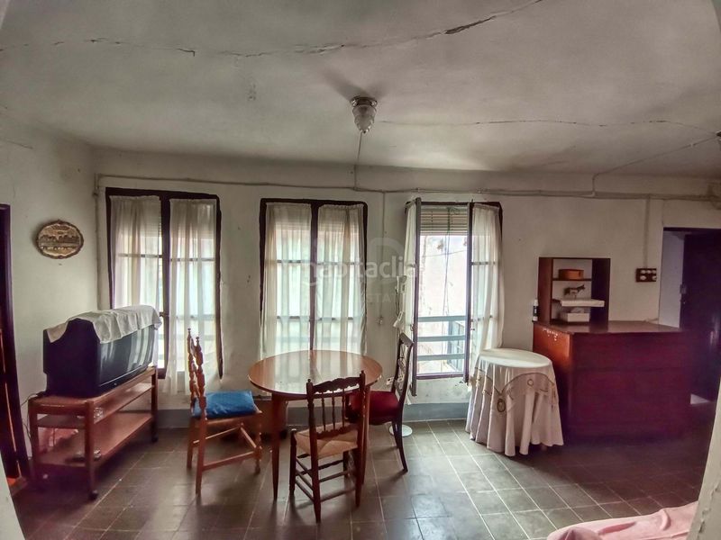 Foto b8cc5a3b-cc9b-4698-a592-e7eee8c7b439. Edificio in Campo de Criptana