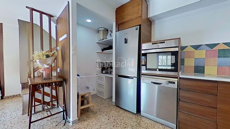 Foto 2a397c5d-feaf-435d-824b-fb508a6dba7e. Casa amb aparcament a Eslida