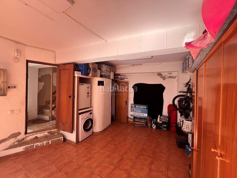 Foto 63d20ad8-a8dd-4c66-b47f-3e84d5d15fce. Casa amb aparcament a Eslida