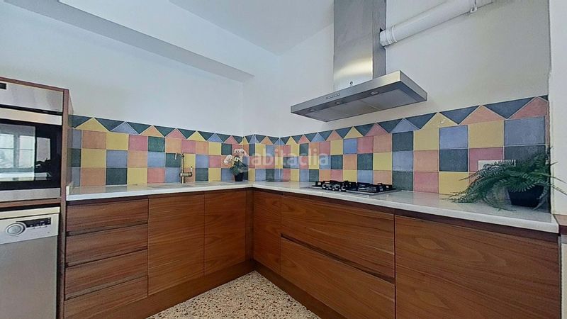 Foto 73c7b50b-3f36-4e3a-b41d-0cd1c02f5160. Casa amb aparcament a Eslida