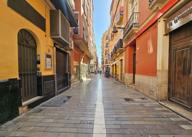 Foto 3b533d43-e44c-49fe-89af-124f24e680ae. Piso en calle beatas en Centro Histórico Málaga