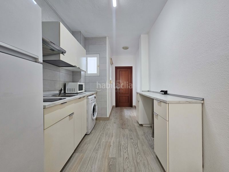 Foto d4e8b941-92a4-4592-ae15-e9b067ab33b7. Piso en calle beatas en Centro Histórico Málaga