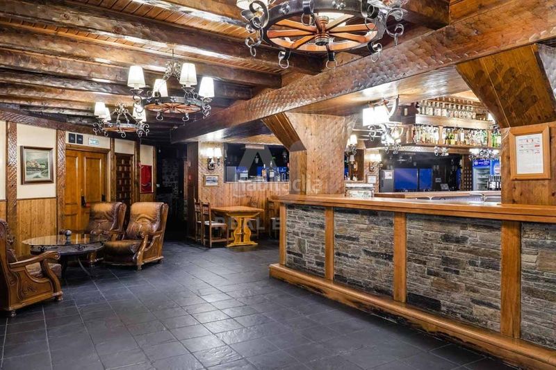 Foto 736a7e98-7e64-442e-8943-097c26a97bb1. Edificio en Valls de Valira (Les)