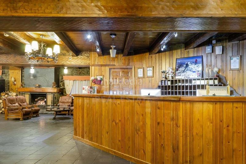 Foto 8f7e6d93-64a8-49bf-87eb-a36d79202f7e. Edificio en Valls de Valira (Les)