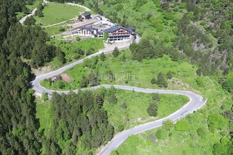 Foto a5656c44-0e4d-4384-b9ba-27569e4ffc5b. Edificio en Valls de Valira (Les)