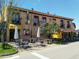 Business premise in Calle fray pedro del burgo 32 32