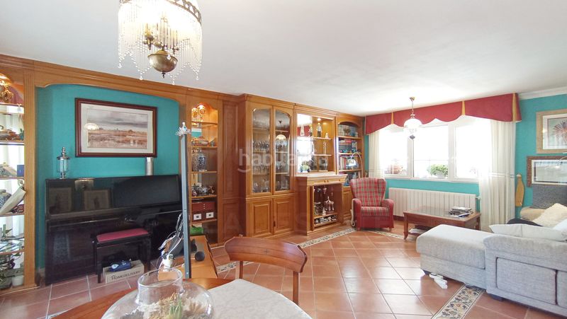 Foto c0aabda3-ead5-4215-81ef-e6ca0f80f7a8. Casa amb calefacció aparcament piscina a Meco pueblo Meco