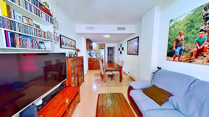 Foto e16e20b9-58e6-4222-b7b6-a60d4bd7389e. Pis a calle cánovas del castillo 38 a Carolinas Altas Alicante