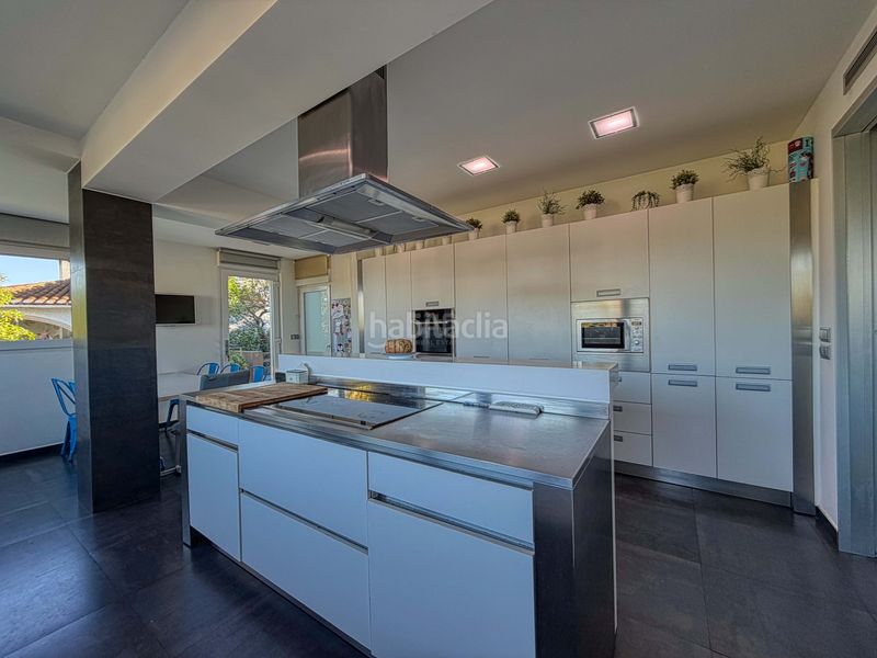 Foto 6fb3c39d-4fff-4296-9dcd-635a9d6753a2. Casa amb calefacció piscina a El Montgó Dénia