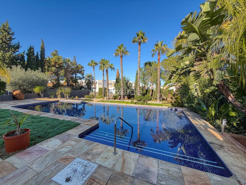 Foto a9f1472c-a589-413b-af36-4b48a49a3fad. Casa amb calefacció piscina a El Montgó Dénia