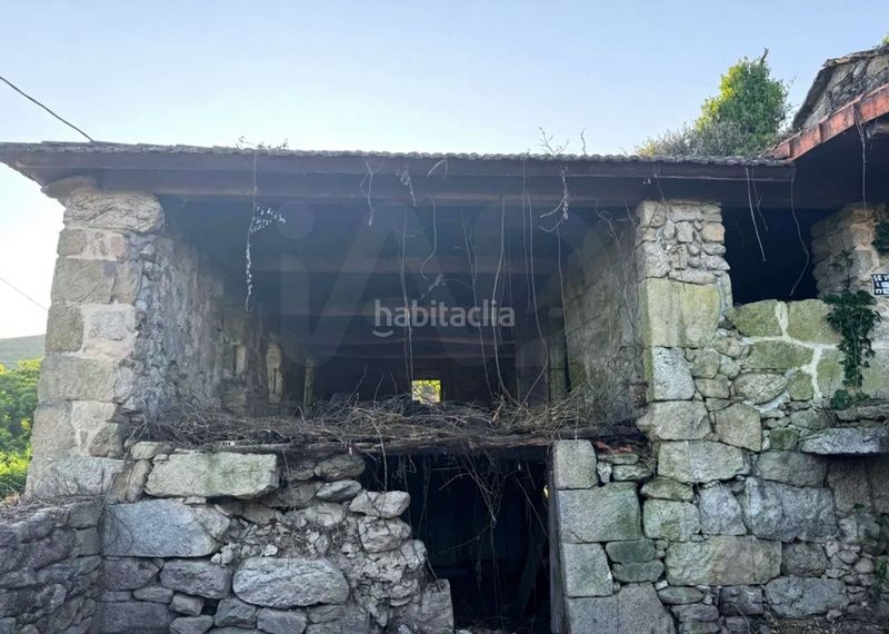 Foto d64667f7-6ed8-4837-9539-38d637c80088. Masia a Covelo (O)