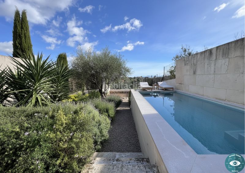 Foto c786a19e-308a-44b6-9d73-519d09dbea71. Edificio en Campanet