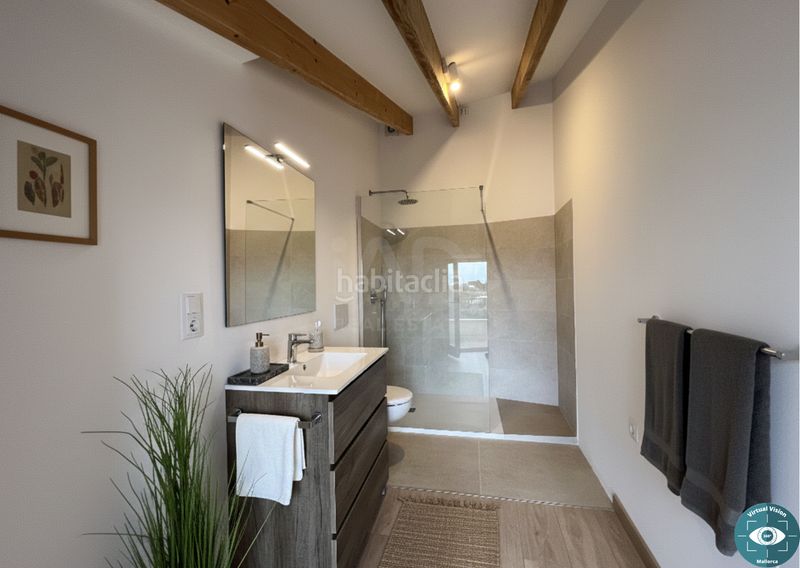 Foto eed13b12-8e1e-421f-98c3-4070f4ec7a49. Edificio en Campanet