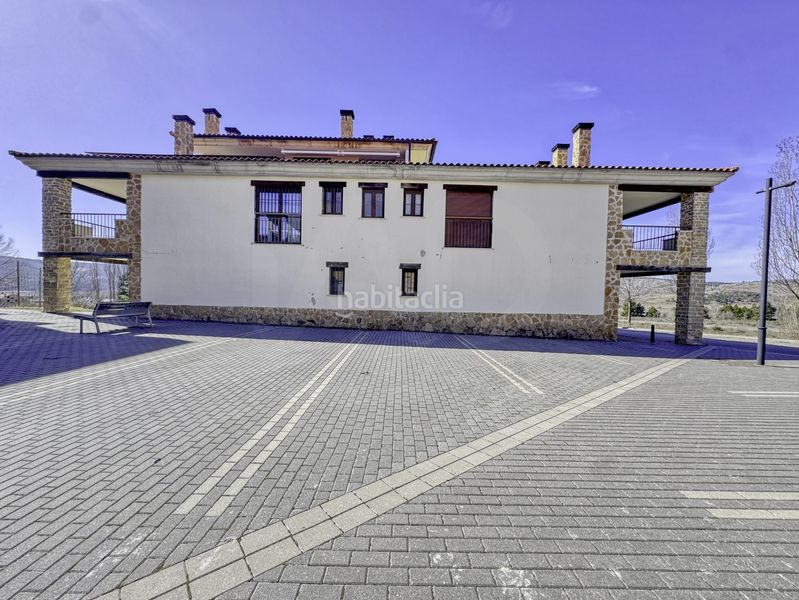 Foto d0a5a988-8326-485b-badb-2126341bb00e. Dúplex amb calefacció aparcament a Alcalá de la Selva