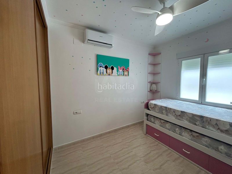 Foto 103dabbb-0149-44f6-b7d3-6f80f7d767e0. Casa aparellada amb calefacció aparcament piscina a Calp