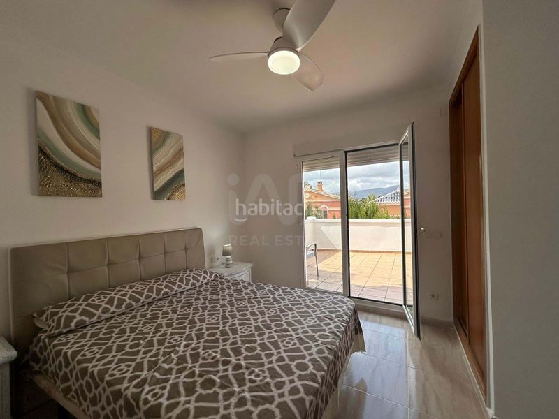 Foto 92ac24ad-4d32-4d5f-9b9d-e38770ce3647. Casa aparellada amb calefacció aparcament piscina a Calp