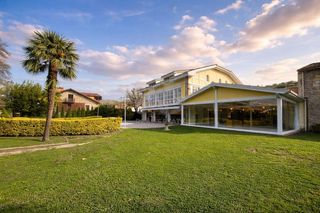 Locale commerciale in Calle piedrahita 95 95