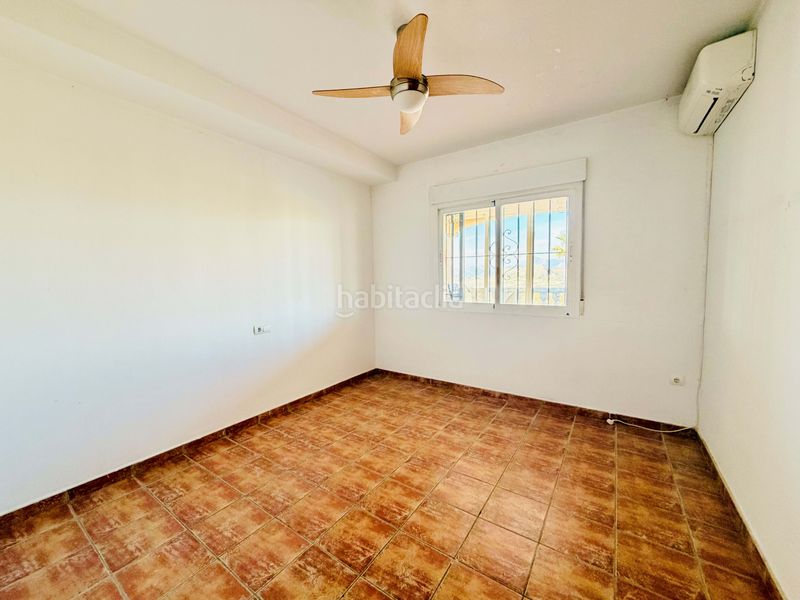 Foto 22cc09d1-39cc-45d8-aa24-ff3c556fbc12. Chalet en Busot