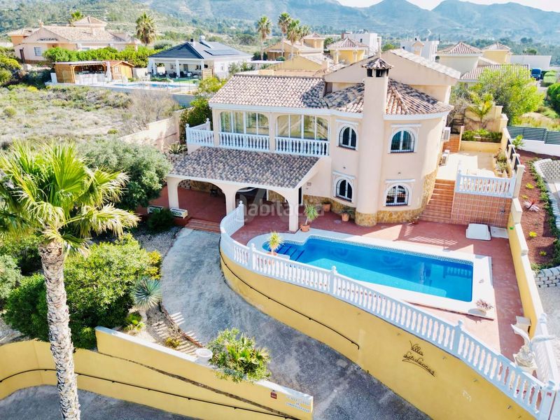 Foto 2b078883-b48a-4e78-ae07-ebd34f57bc3f. Chalet en Busot