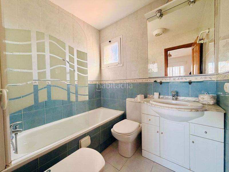 Foto 34b8e96d-8a82-4bdf-b410-6d61d7b0ed5b. Chalet en Busot