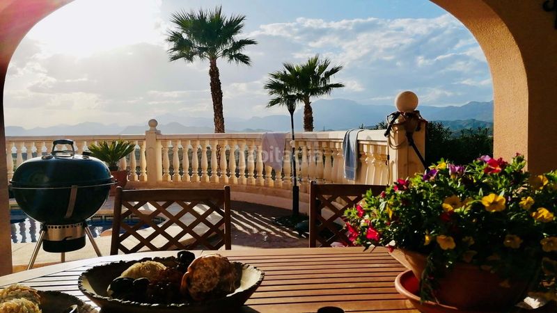 Foto 69e2e296-0378-4b9a-9c3e-99e05890ba7e. Chalet en Busot