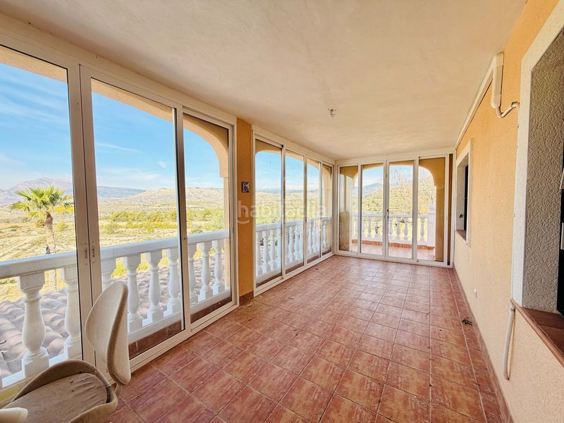 Foto a7c5df40-ac83-4ab4-a481-38794cbd6dca. Chalet en Busot