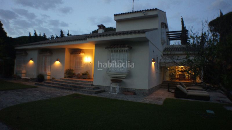 Foto 6aae5554-ee01-40a9-976a-283e611b1895. Xalet amb piscina a Barbate Barbate