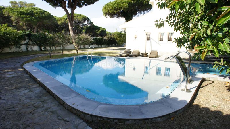 Foto 984d9194-5610-4852-ab8a-5fea4dbb2051. Xalet amb piscina a Barbate Barbate