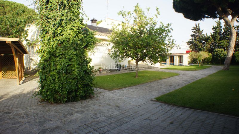 Foto ae5f2471-02e1-4d1c-9035-3ddedee4a532. Xalet amb piscina a Barbate Barbate