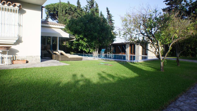 Foto f0116ae5-1095-445b-a039-1083fb1b464d. Xalet amb piscina a Barbate Barbate