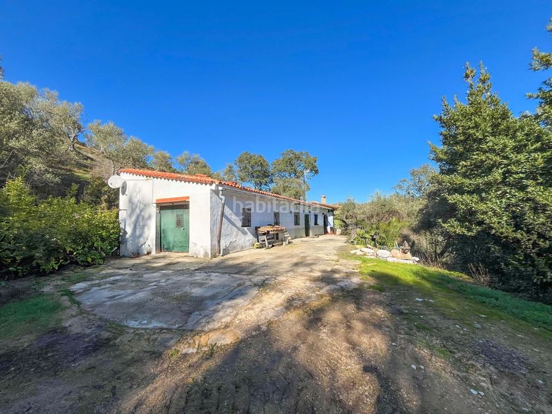 Foto aabd4300-f3a7-4db4-bae1-f0b695536bd4. Finca rústica en avenida del puente en Nava (La)